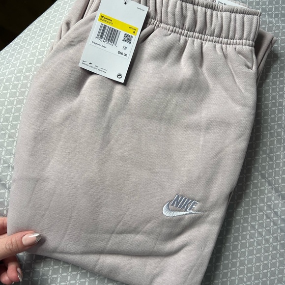 Nike Sweatpants Relaxed Fit Fleece - Picture 1 of 4